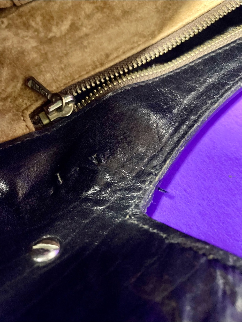 Vintage 80’s Black Leather Handbag w/Gold Accents - Picture 8 of 8